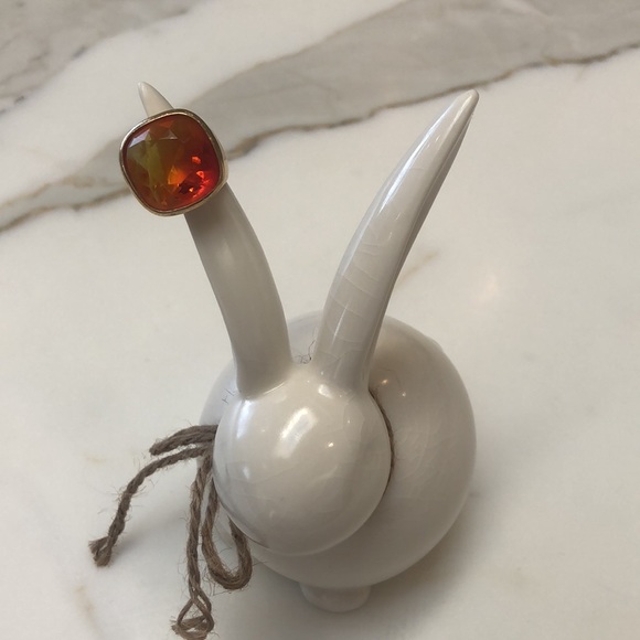 GORGEOUS ORANGE/YELLOW AMBER RING GOLD OVERLAY SZ-5 STUNNING COLOR!! π§‘π - Picture 3 of 4